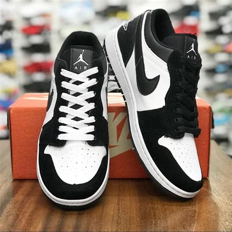 nike air jordan preto e branco|nike jordan 1 tênis.